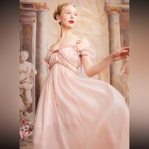 LaceMade Aurora dress XS